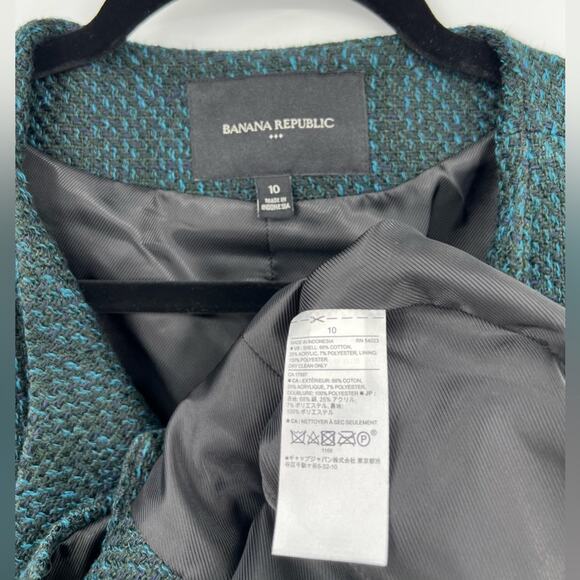 Banana Republic Dark Green Textured Blazer - Picture 16 of 16